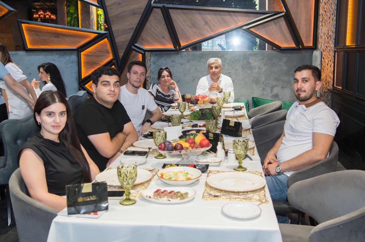 ADSEA jurnalistlərin 150 illik yubileyini təbrik etdi - FOTOLAR